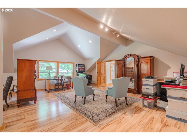 1352 BUHMAN Rd, Washougal, WA 98671