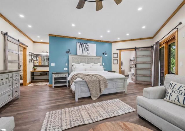 183 Little Eastatoee Road, Sunset, SC 29685