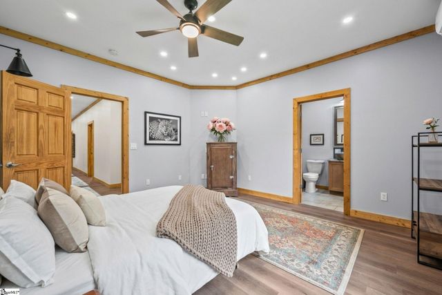 183 Little Eastatoee Road, Sunset, SC 29685