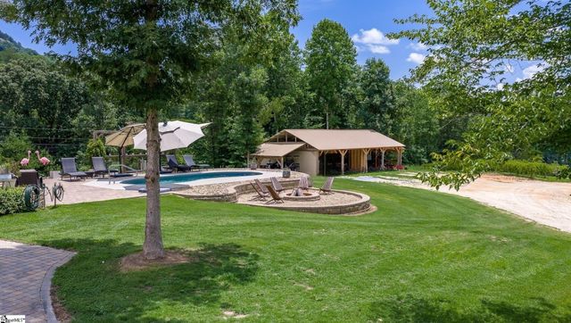 183 Little Eastatoee Road, Sunset, SC 29685