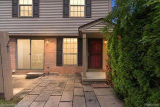 3173 Hidden Ridge Drive, Waterford Charter Township, MI 48328