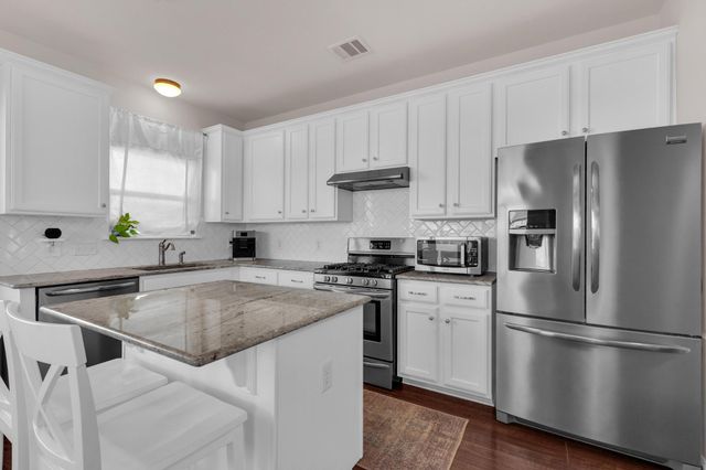 17304 Zola LN, Round Rock, TX 78664