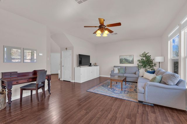 17304 Zola LN, Round Rock, TX 78664