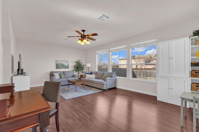 17304 Zola LN, Round Rock, TX 78664