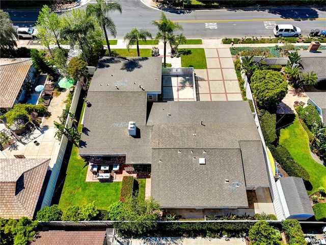 1112 Westcliff Drive, Newport Beach, CA 92660