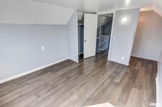 922 W Vandeveer Street, Taylorville, IL 62568