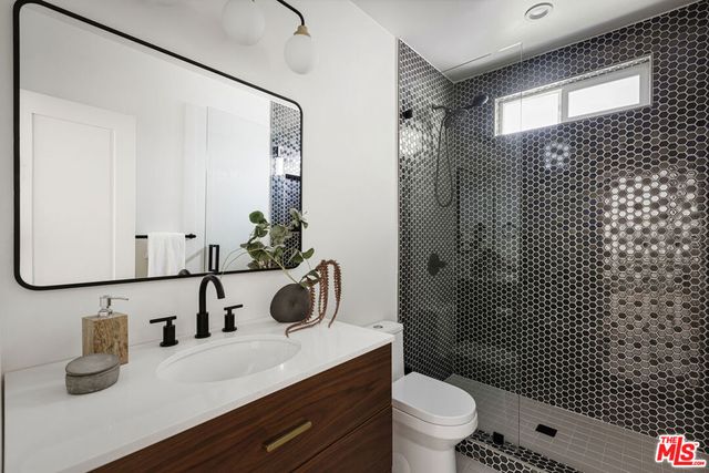 3702 Harriman Avenue, Los Angeles, CA 90032