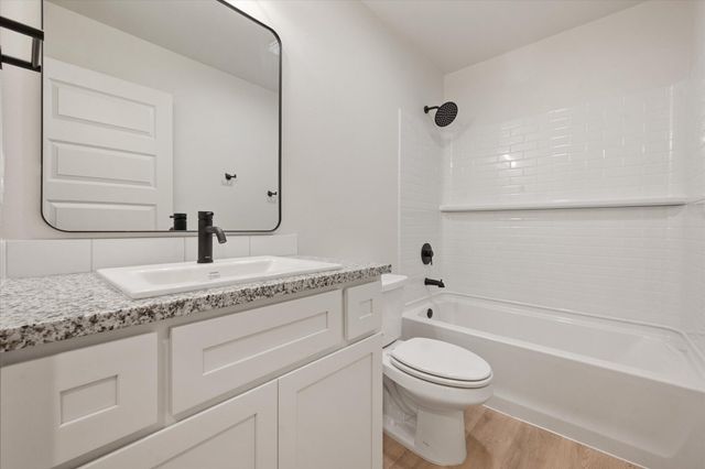 2909 Harvest Avenue, Wolfforth, TX 79382