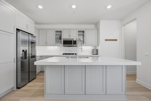 12641 Elizabeth Way, San Diego, CA 92129