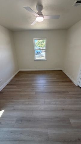 318 18th Street, Grand Prairie, TX 75051