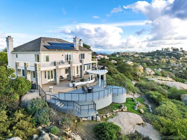 29190 Crystal Ridge Ct, Escondido, CA 92026