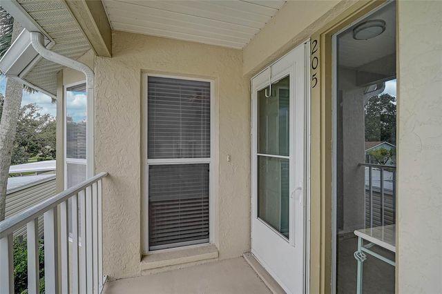 811 WATERSIDE DRIVE 205, Venice, FL 34285