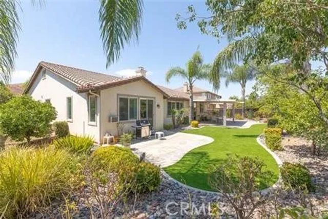 27840 Pointe Breeze Drive, Menifee, CA 92585