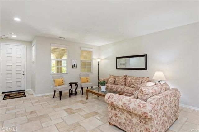 27840 Pointe Breeze Drive, Menifee, CA 92585