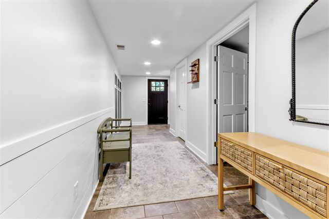 10390 Lovers Lane, Grand Rapids, MI 49534