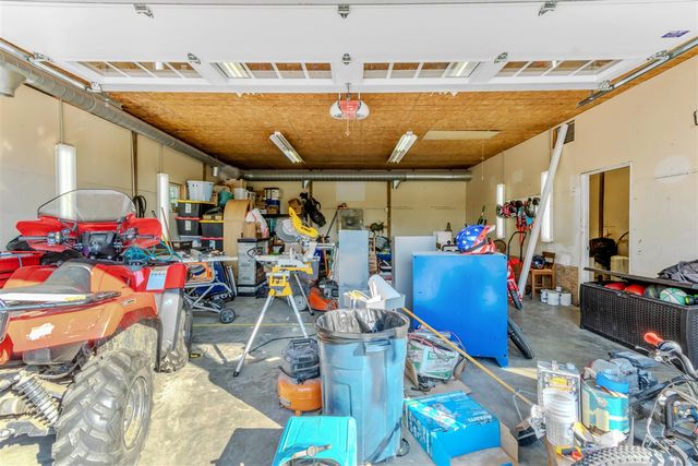 10390 Lovers Lane, Grand Rapids, MI 49534