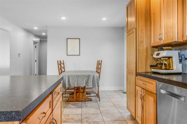 10390 Lovers Lane, Grand Rapids, MI 49534