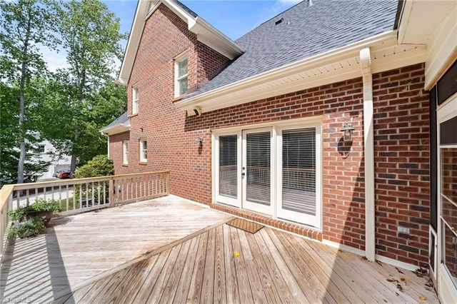 4606 Hartsford Drive, Greensboro, NC 27406