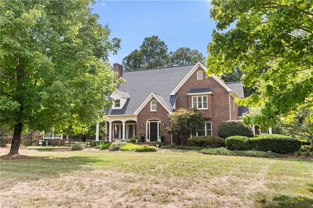 4606 Hartsford Drive, Greensboro, NC 27406