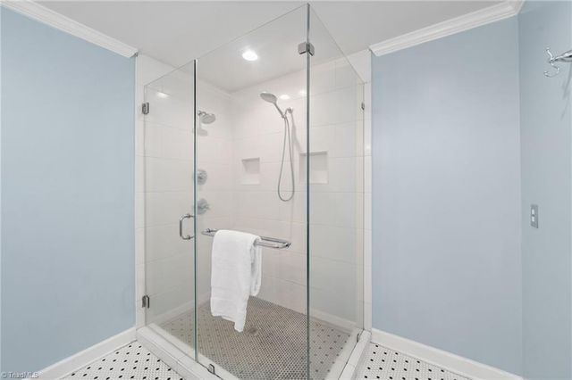 4606 Hartsford Drive, Greensboro, NC 27406