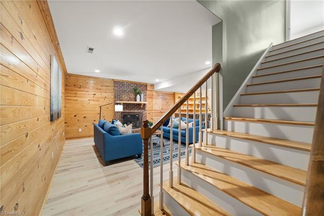 4606 Hartsford Drive, Greensboro, NC 27406