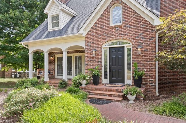 4606 Hartsford Drive, Greensboro, NC 27406