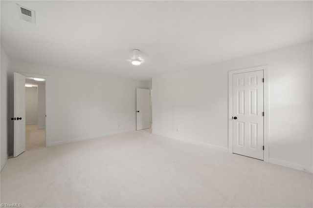 4606 Hartsford Drive, Greensboro, NC 27406