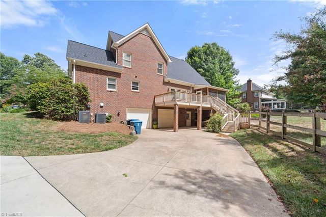 4606 Hartsford Drive, Greensboro, NC 27406