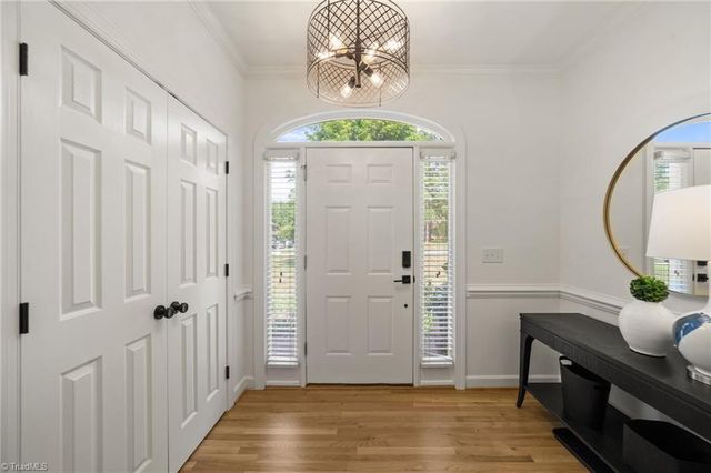 4606 Hartsford Drive, Greensboro, NC 27406