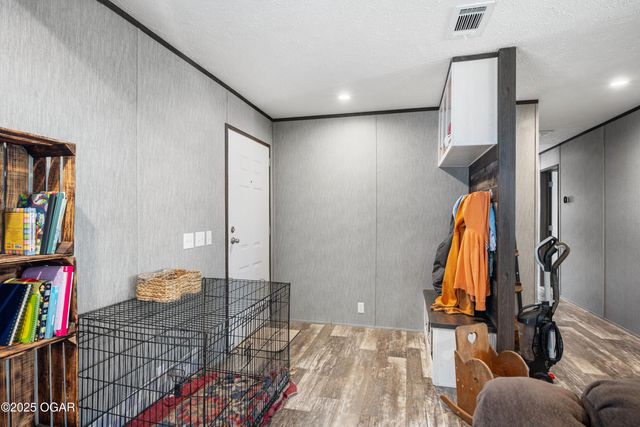 11834 Norway Road, Neosho, MO 64850