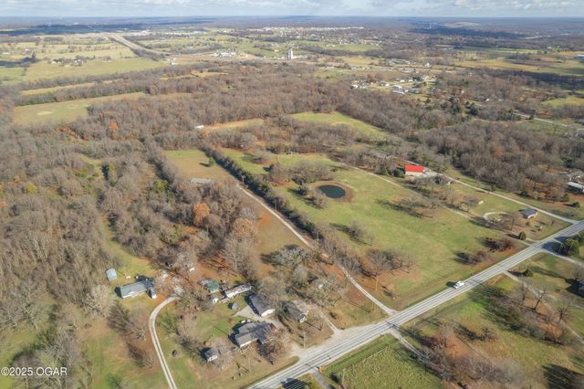 11834 Norway Road, Neosho, MO 64850