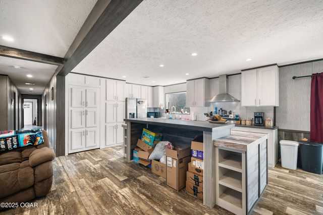 11834 Norway Road, Neosho, MO 64850