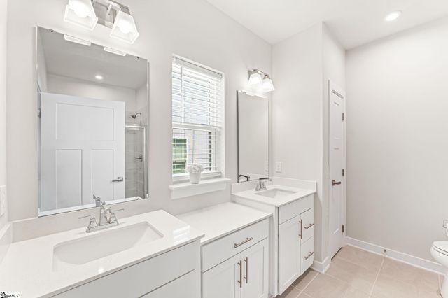 115 Dunroyal Road, Fountain Inn, SC 29644