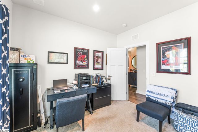 115 Dunroyal Road, Fountain Inn, SC 29644