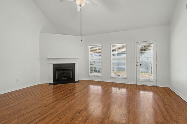 500 Yellowstone Ct, Antioch, TN 37013