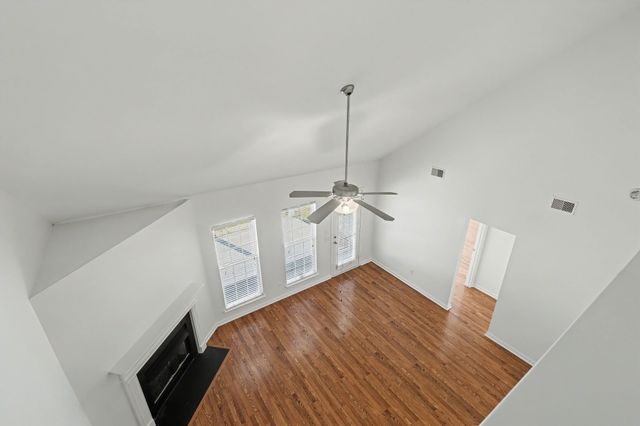 500 Yellowstone Ct, Antioch, TN 37013