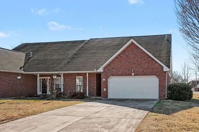500 Yellowstone Ct, Antioch, TN 37013
