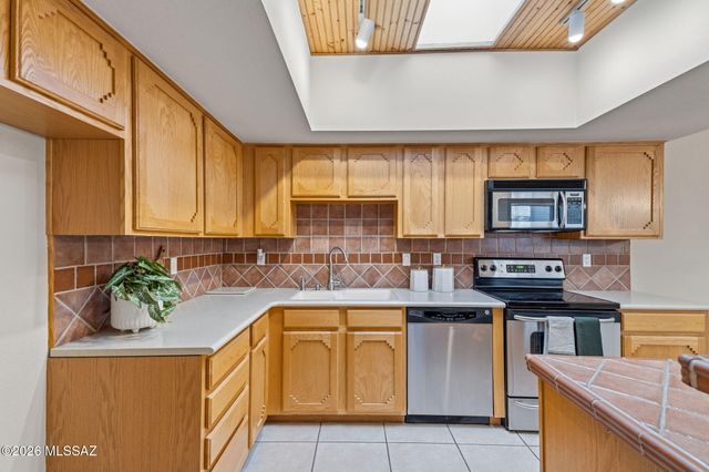 4830 N Territory Loop, Tucson, AZ 85750