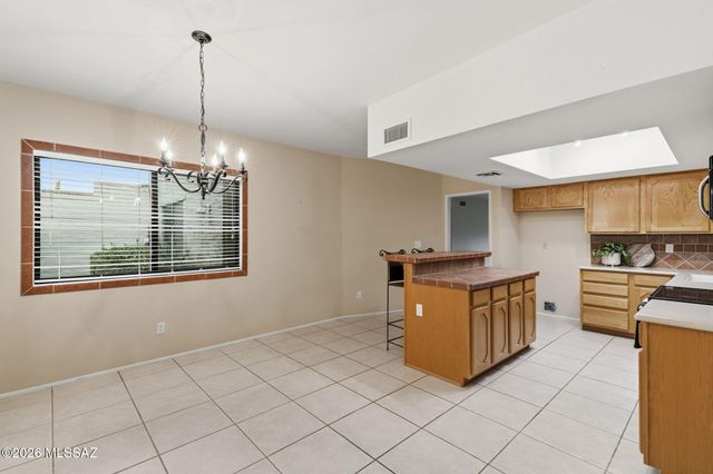 4830 N Territory Loop, Tucson, AZ 85750
