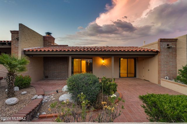 4830 N Territory Loop, Tucson, AZ 85750