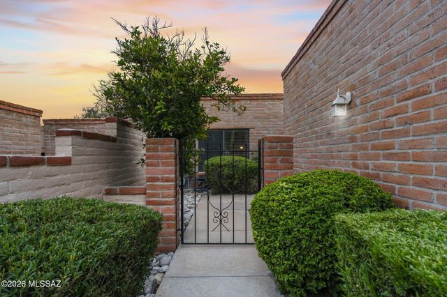 4830 N Territory Loop, Tucson, AZ 85750