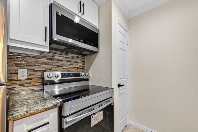3131 Cummins Street 2, Houston, TX 77027