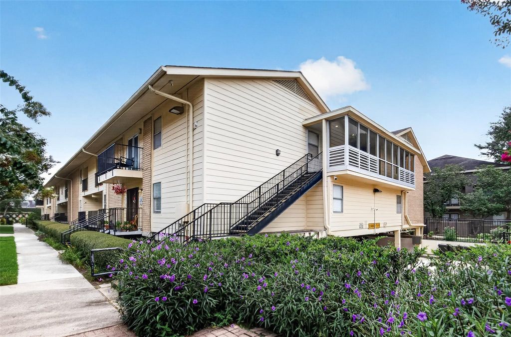 3131 Cummins Street 2, Houston, TX 77027