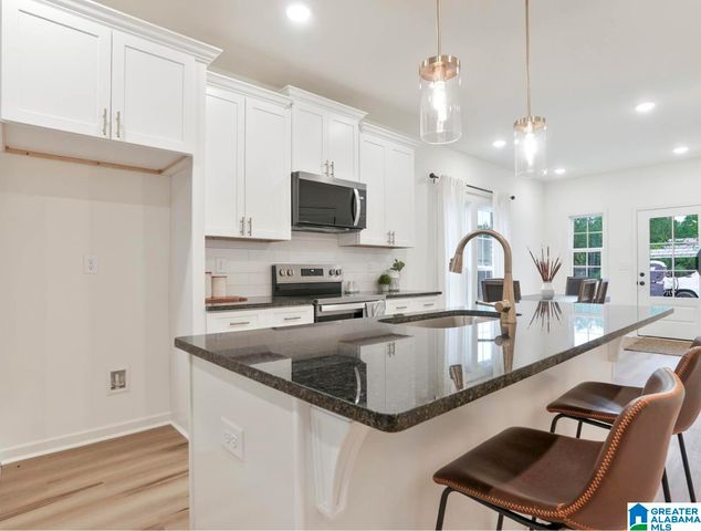 0377 SHILOH CREEK DRIVE, Calera, AL 35040