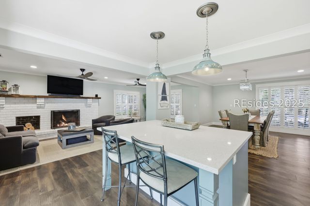 106 S Hermitage Rd, Beaufort, SC 29902