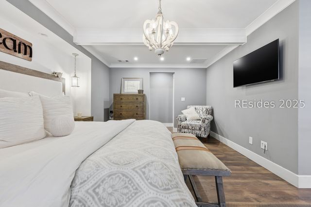 106 S Hermitage Rd, Beaufort, SC 29902