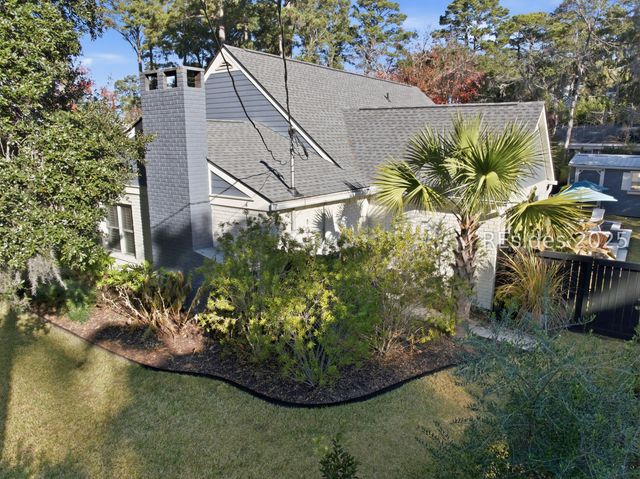 106 S Hermitage Rd, Beaufort, SC 29902