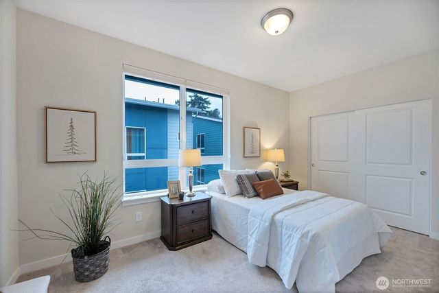 14671 36th Court NE, Lake Forest Park, WA 98155