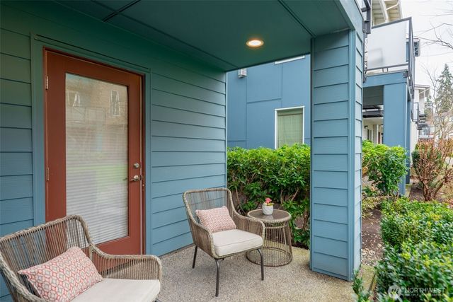 14671 36th Court NE, Lake Forest Park, WA 98155
