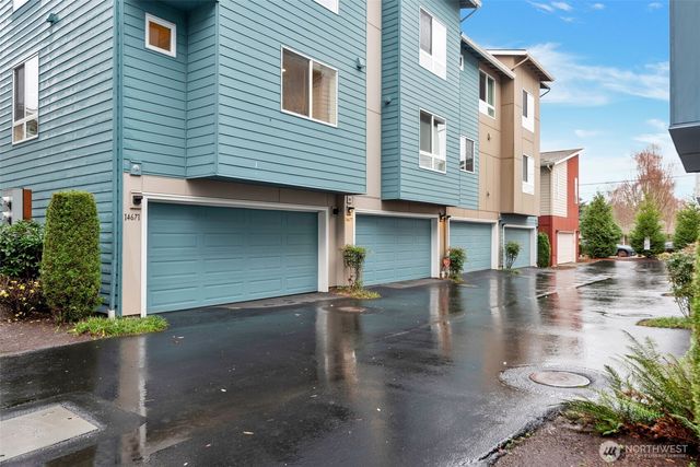 14671 36th Court NE, Lake Forest Park, WA 98155